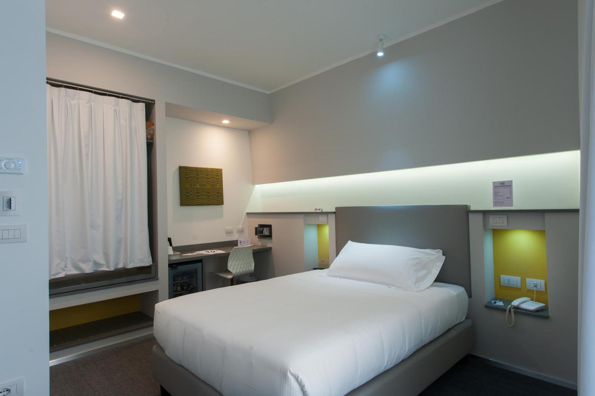 Executive Inn Boutique Hotel Brindisi Oda fotoğraf